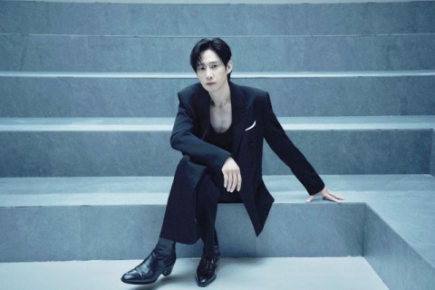 '음란물 게시' 논란 박성훈 