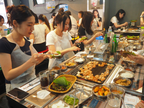 대구시, 외국인 위한 다국어 맛집 가이드북 제작