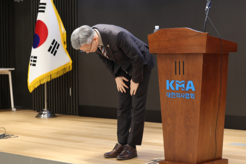 의협, 尹파면 계기 대정부 최전선 예고…의정갈등 재목소리 낼터