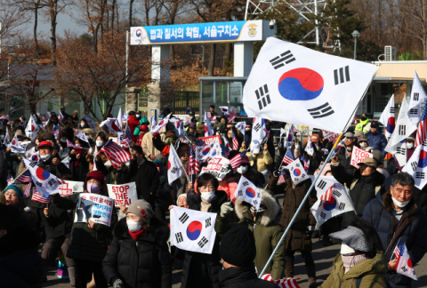 국힘, 민주당 지지율 역전…최재성 