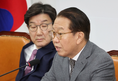 권영세, 민주당 고발당한 보수 유튜버 10명에 설 선물…