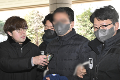 '서부지법 난동' 전광훈 교회 특임전도사 구속…교회 