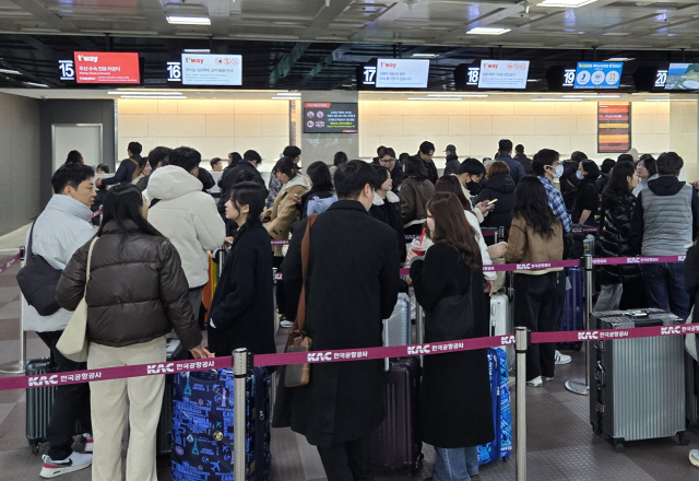 여행객들로 붐비는 대구국제공항. 매일신문DB
