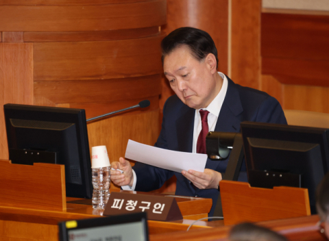 민주당, 尹 구속기소에 