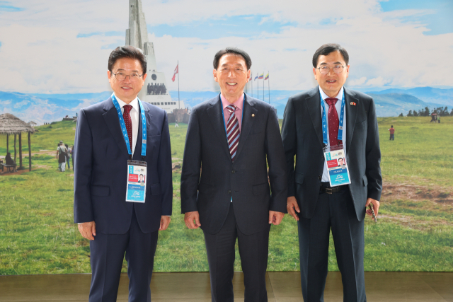 이철우 경북도지사, 주낙영 경주시장, 김석기 국회 외교통일위원장, 경북도 제공.