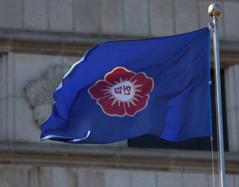 미뤄진 헌재의 완전체 복귀…尹 탄핵 심판 결론에 미칠 영향은?
