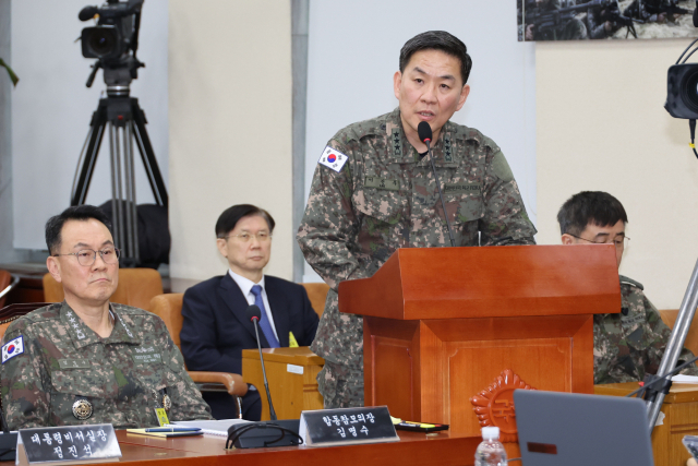 이진우 전 수도방위사령관이 6일 국회에서 열린 