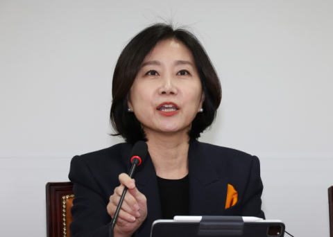 허은아, 개혁신당 탈당하고 무소속 대선 출마 선언