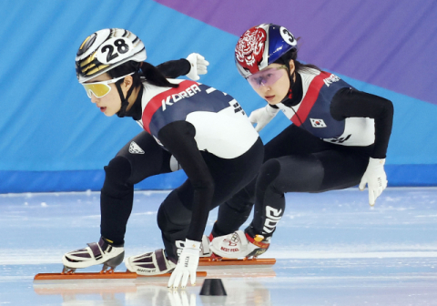 [속보] 김길리, 쇼트트랙 여자 1,500ｍ 金…한국 첫 2관왕