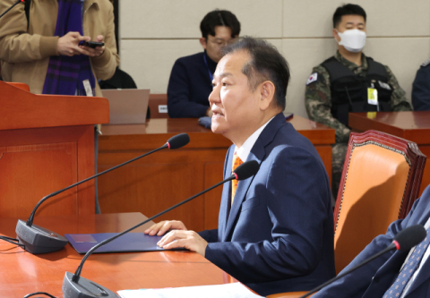 경찰, 이상민 전 장관 소환…언론사 단전·단수 지시 의혹 조사