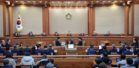 尹 탄핵 선고 17일 전에 나오나?…헌재, 일정 모두 비워