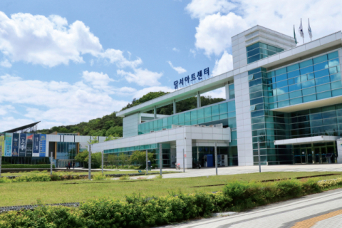 [2025 전시 미리보기] 수준 높은 국내외 작가 전시와 신진 작가 지원 프로그램 잇따라