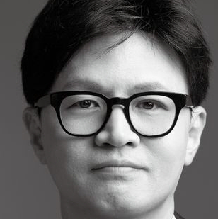 한동훈 '비상계엄' 책, 예약판매 2시간 만에 댓글 600개 넘어