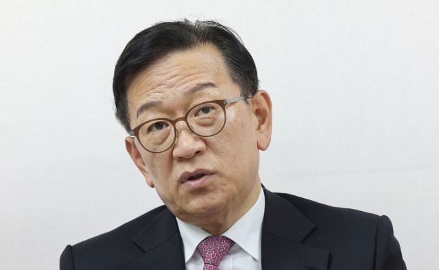 헌재 20일 10차 변론 강행…尹측·여권 