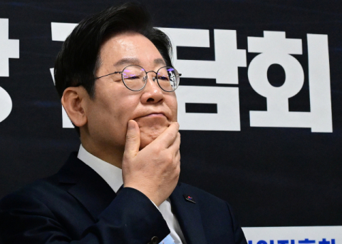 이재명 '중도보수론'에 