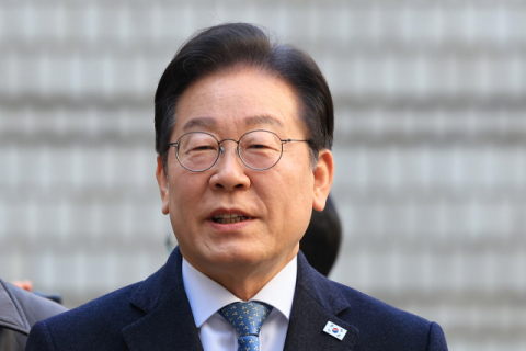 尹 대통령 다음은 이재명, 서울고법 출석…공직선거법 2심 최후진술