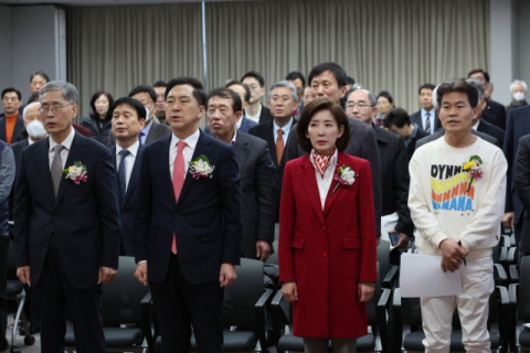 신평 변호사 26일 서울에서 '시골살이 두런두런' 출판기념회 개최