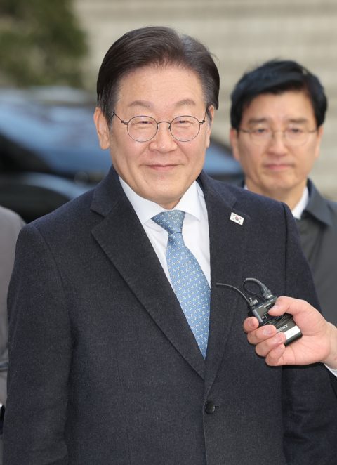 이재명 대표 공직선거법 2심, 검찰 '징역 2년' 재판부에 요청