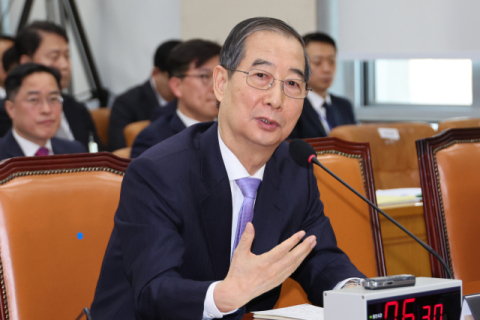 한덕수 탄핵심판 선고 늦어질 듯… '검찰조서 확보' 국회 측 요구 채택