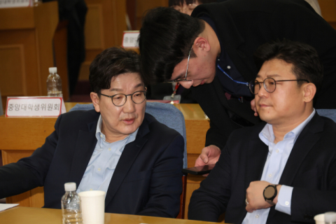 [속보] 권성동 
