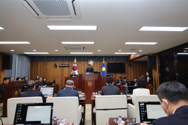 울진군의회 제283회 임시회. 울진군의회 제공