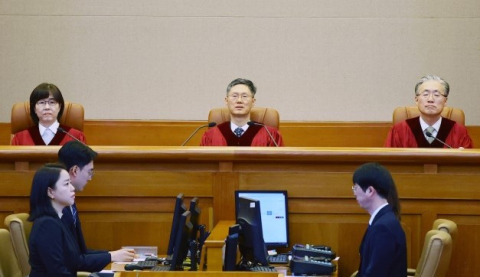 尹대통령 '최장기 평의' 이어가…탄핵 선고 18일 혹은 21일 유력