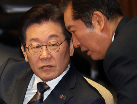 이재명, 신변 위협 불참…'광장 정치' 총력 나선 野, 광화문 최고위에 도보행진