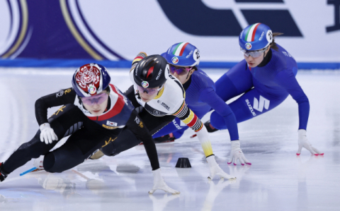 쇼트트랙 최민정, 세계선수권 1,500ｍ 우승…올림픽 티켓도 확정