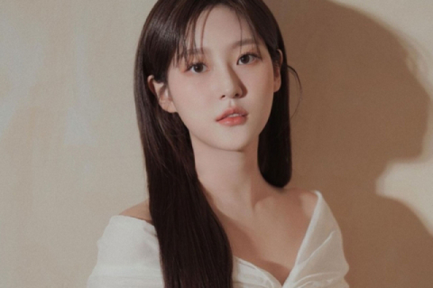 경찰, '故 김새론 명예훼손' 이진호 수사…방송 중단되나