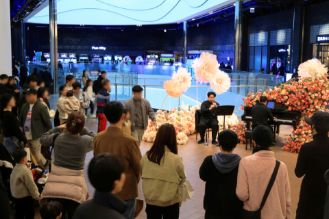 [포토뉴스] 봄을 알리는 재즈 선율…대구신세계서 '스프링 콘서트' 연다