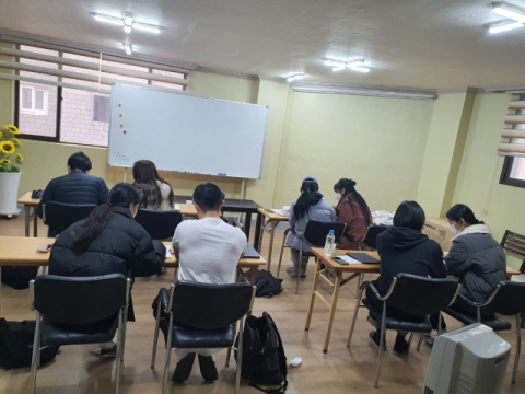['낙오의 벼랑 끝'에 선 다문화 중‧고생]<1편> 한국어 장벽에 부딪쳐 '학업 절벽' 마주한다