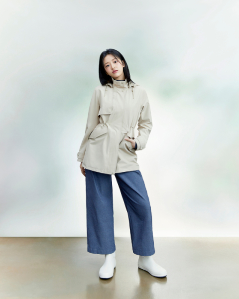 기능성·스타일, 두 마리 토끼 동시에… '테크 커뮤터룩' 인기 [트렌드경제]