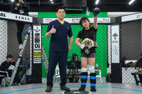 오정은, KMMA 초대 여성부 슈퍼스트로급 챔피언 등극
