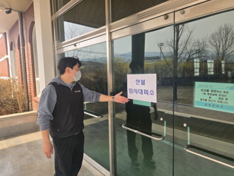 경북 북동부 산불 한 달… 집도 못 가고, 농사도 못 짓고 시간만 흘러