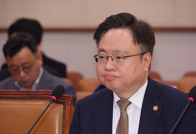 조규홍 보건복지부 장관이 26일 국회에서 열린 법제사법위원회 전체회의에 출석해 있다. 연합뉴스