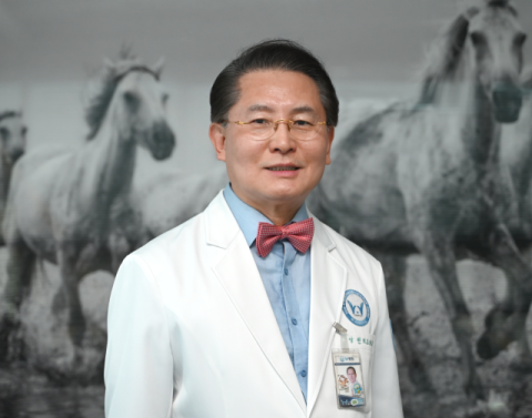 우상현 W병원장, 세계 권위 의학교과서 집필 맡아
