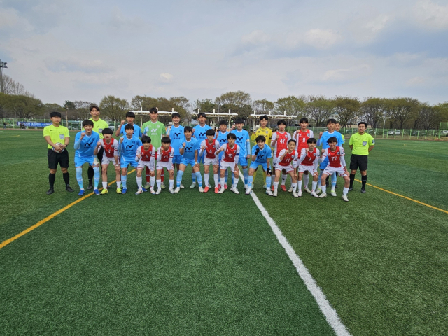 제54회 소년체전 대구 대표로 출전하게 되는 율원중 선수들. 대구시축구협회 제공
