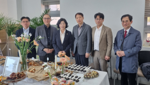 서경희 법무법인 세영 대표변호사, 업무 시작 축하 다과회 