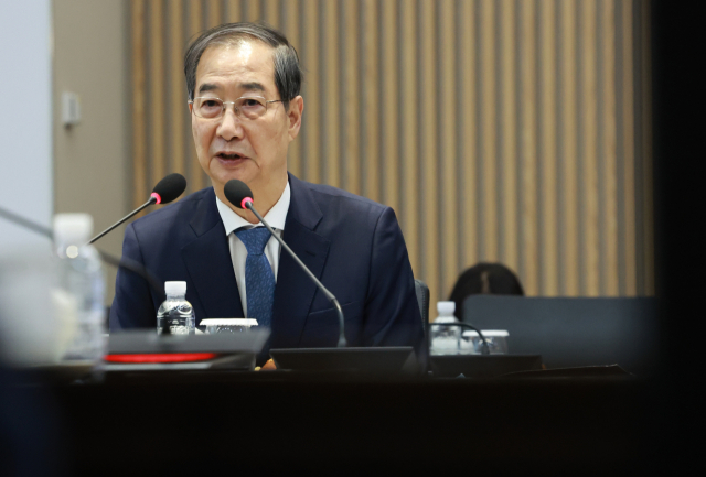 한덕수 대통령 권한대행 국무총리가 31일 SK하이닉스 이천캠퍼스 수펙스(SUPEX)센터에서 열린 