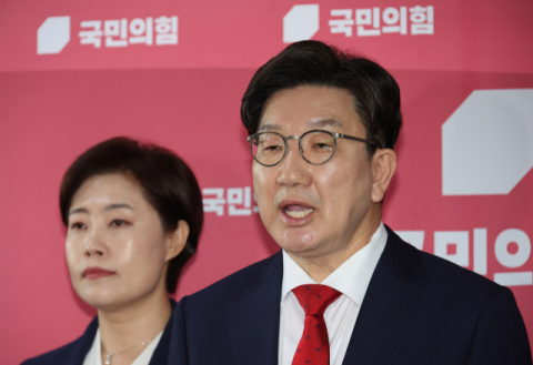 4·4 尹 탄핵심판 선고에…권성동 