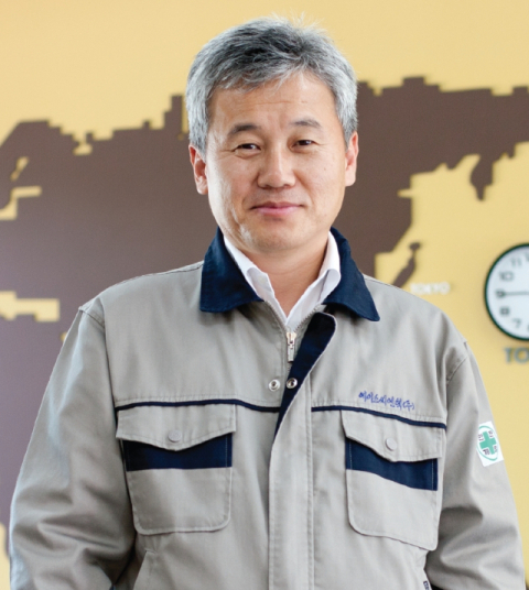 에이스씨엔텍(주) 장덕흠 대표, 인재육성장학금과 산불 피해 성금 2천만원 기탁