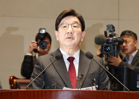 권성동 