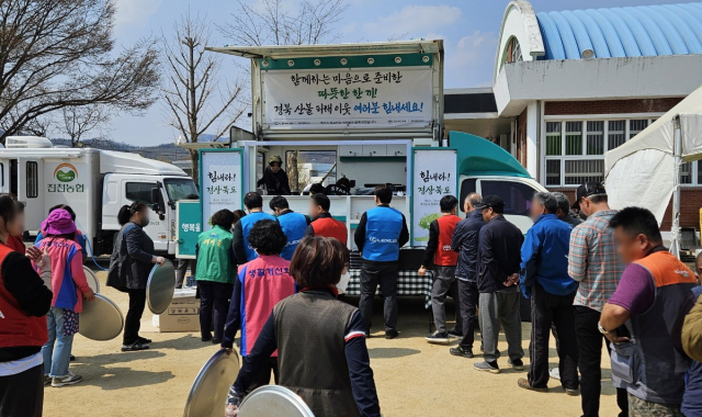 와이엠렉서스