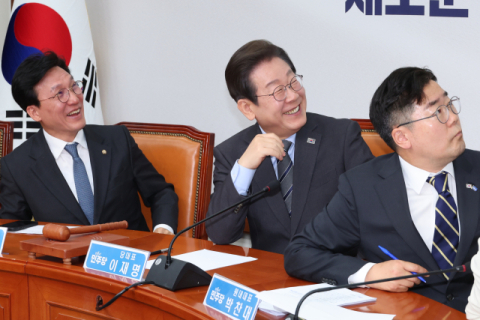 이재명, 국회의장 제안 개헌론 부정적…목전에 둔 대권 의식했나
