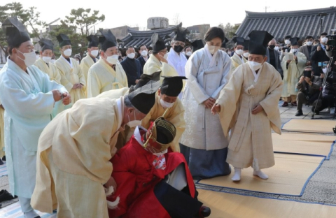 대권 도전 이철우, 같은 '경주 이씨' 이재명 알묘하다 넘어진 일화 언급