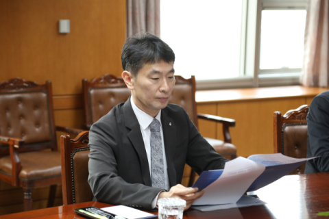 이복현 
