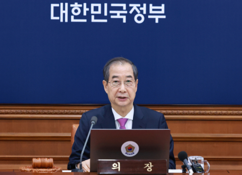 한덕수, 헌법재판관 후임 임명…野 '권한 남용' 법적 대응 예고