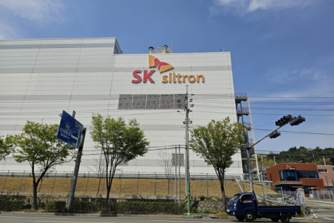 SK실트론 매각 추진에 '구미 반도체 특화단지' 우려 확산