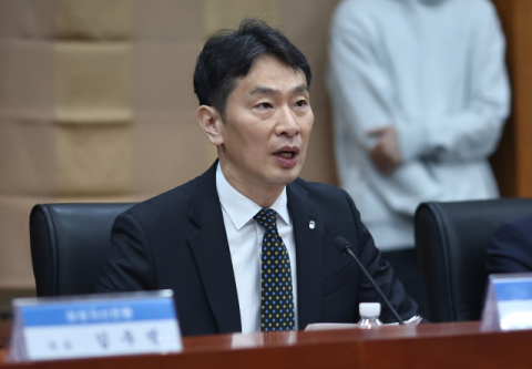 재의결 앞둔 상법개정안…이복현 