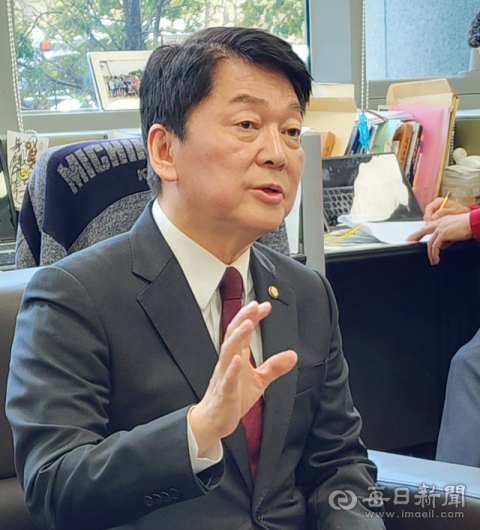 경북도 찾은 안철수 